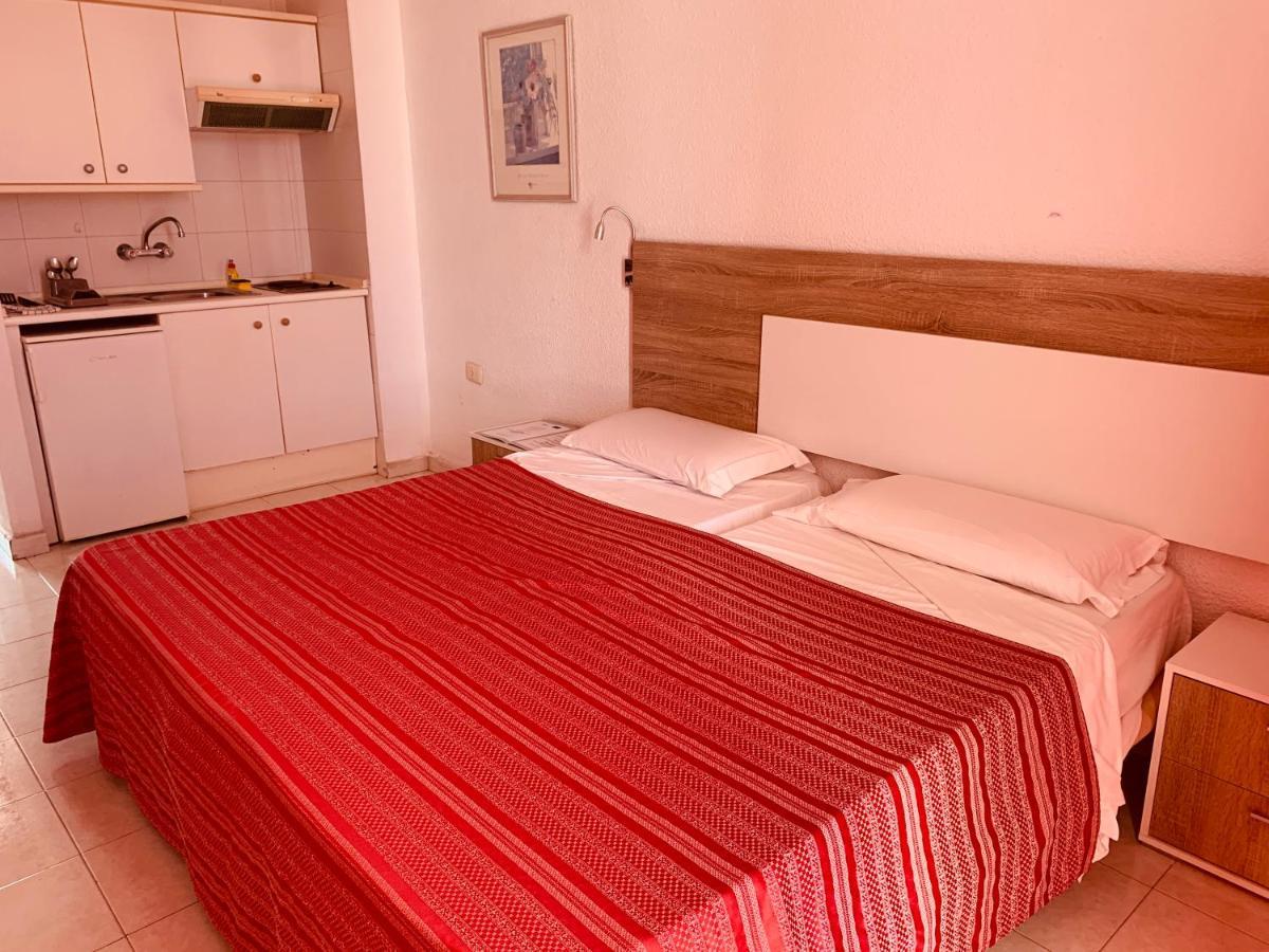 Pondemar Apartaments Vistas Playa Feñabe Bagian luar foto